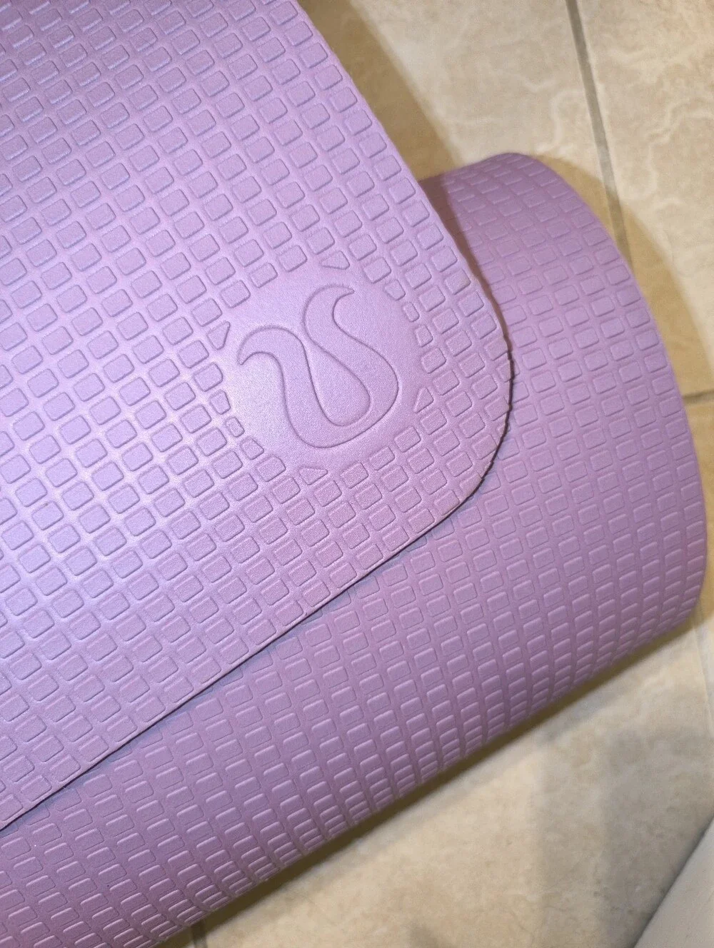 Lululemon The Lightweight Mat 5mm Cyber Violet Ribbed Durface Yoga Mat